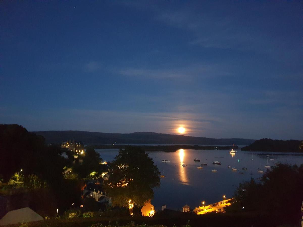 Bed and Breakfast Harbour View Тобермори Экстерьер фото