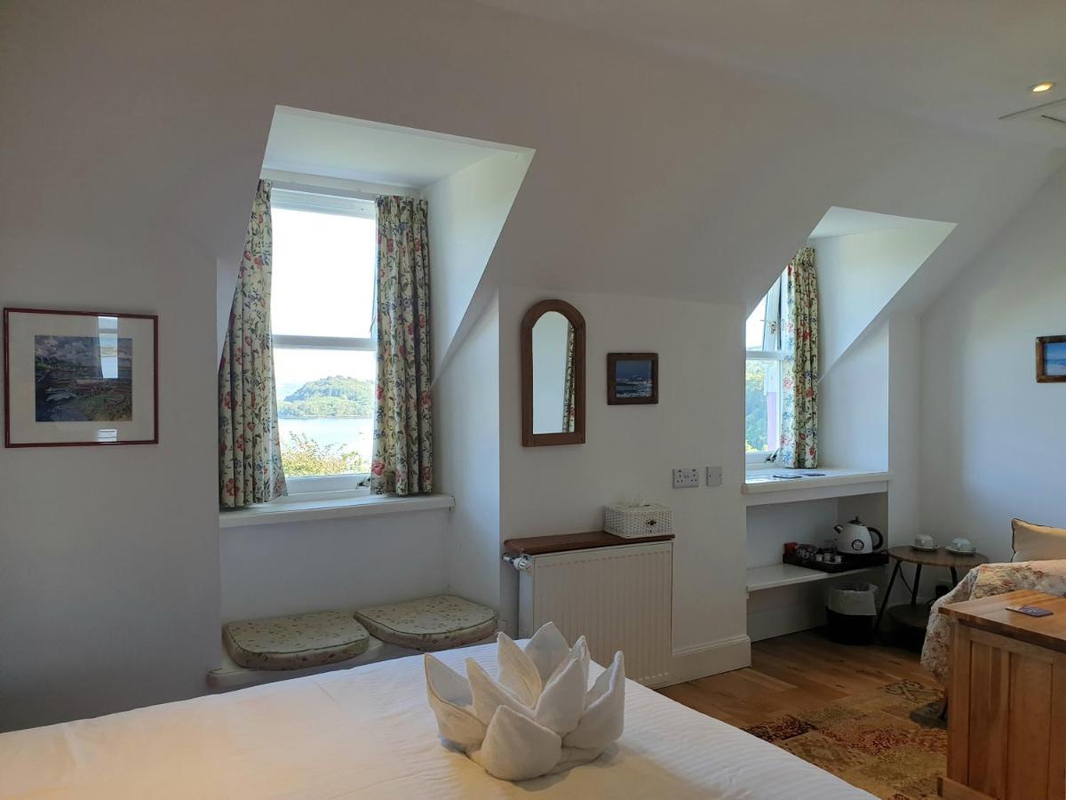 Bed and Breakfast Harbour View Тобермори Экстерьер фото